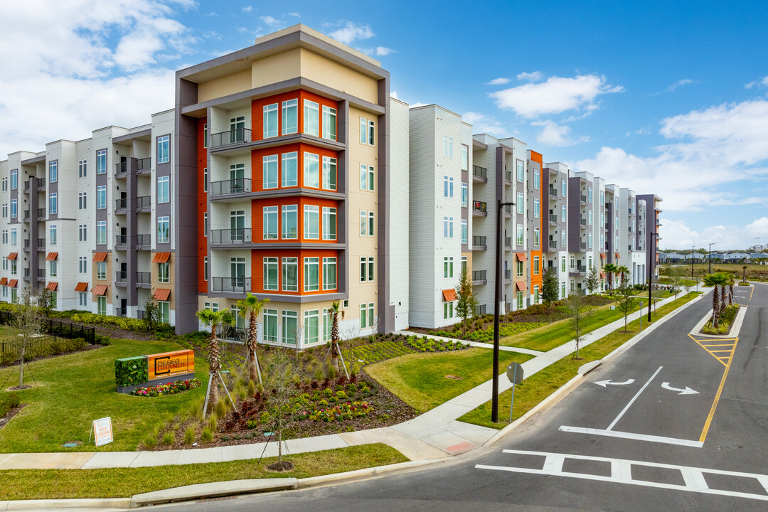 Deseo Grande in Orlando, FL - Foto de edificio