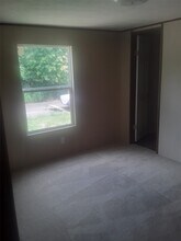 4790 Wickwillow Ln in Alvin, TX - Building Photo - Building Photo