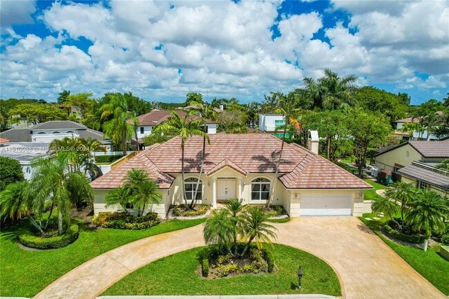 property at 5253 NW 94th Doral Pl