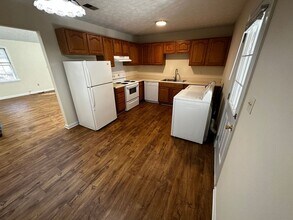 430 Timothy Rd in Athens, GA - Building Photo - Building Photo