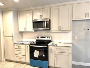 5131 Indigo St in Houston, TX - Building Photo - Building Photo