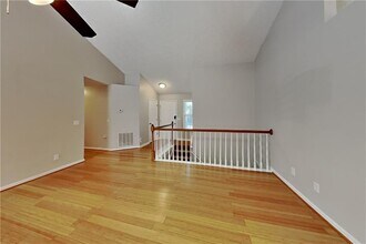 2605 Marleigh Farm Rd NW in Kennesaw, GA - Foto de edificio - Building Photo