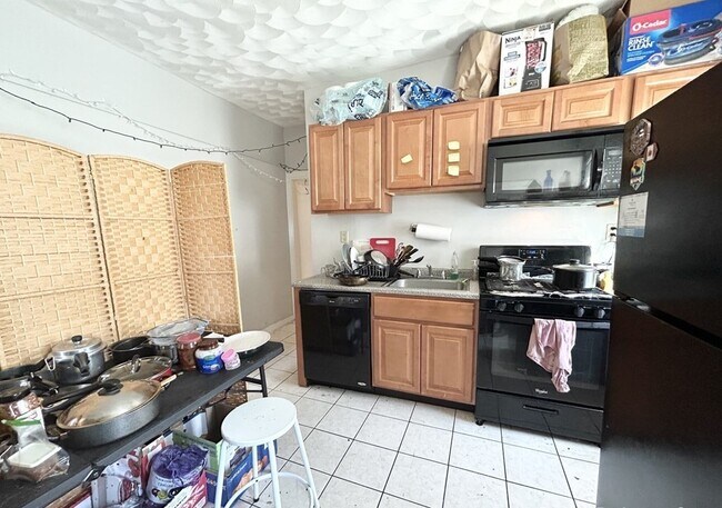 property at 157 E Cottage St