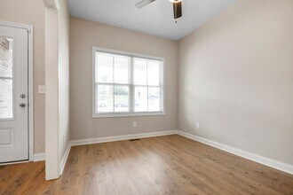 1124 Stillwood Dr in Clarksville, TN - Building Photo - Building Photo