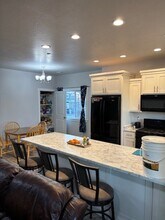 180 W 1575 N, Unit #208 F in Logan, UT - Foto de edificio - Building Photo