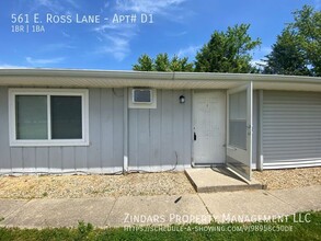 561 E Ross Ln in Danville, IL - Building Photo - Building Photo