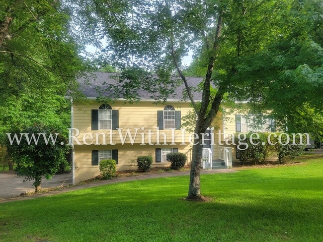 4229 Sterling Pointe Dr in Douglasville, GA - Building Photo - Building Photo