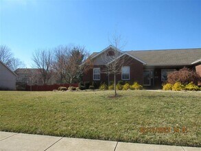 1589 Sinking Springs Dr in O'Fallon, IL - Building Photo - Building Photo