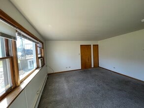 509 Kungs Way in Joliet, IL - Building Photo - Building Photo