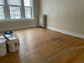 548 Elmwood Ave in Evanston, IL - Building Photo - Building Photo