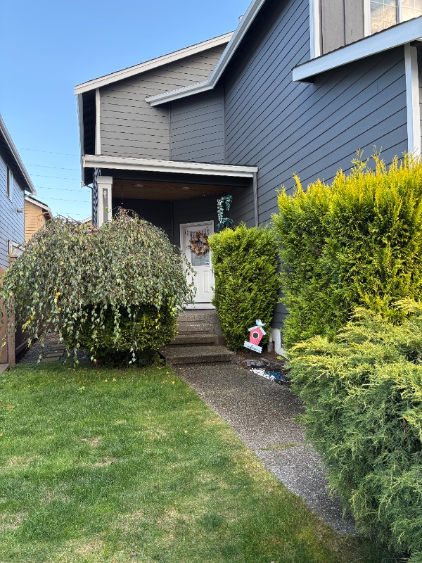 property at 18503 41st Dr SE