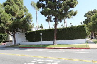 1103 California Ave in Santa Monica, CA - Building Photo - Building Photo