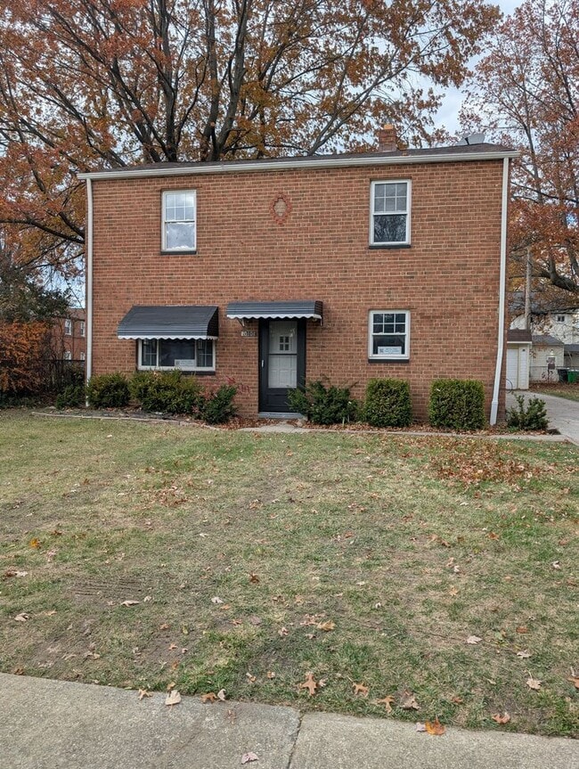 property at 20101 Crystal Ave