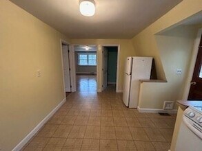 38 Cedar St in Holliston, MA - Building Photo - Building Photo