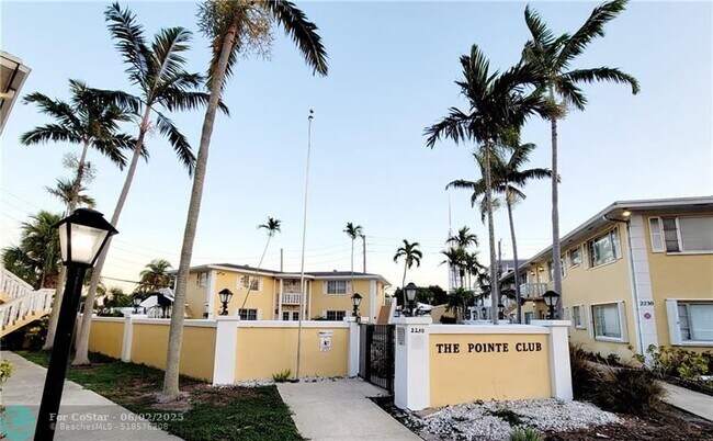 2230 NE 56th Pl in Fort Lauderdale, FL - Building Photo - Building Photo