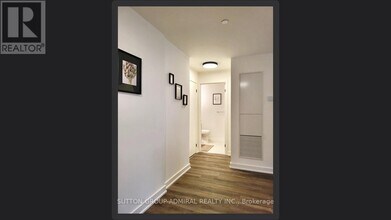 123 Portland St in Toronto, ON - Building Photo - Building Photo