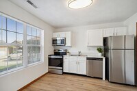 ReNew Edwardsville Apartment Collection photo'