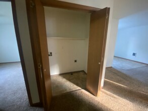 7500 Westbrook Ct in Yakima, WA - Building Photo - Building Photo