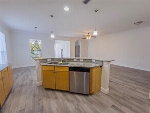 14613 Old Thicket Trace in Winter Garden, FL - Building Photo - Building Photo