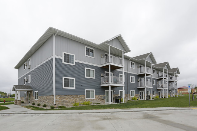 West Lake III Apartments in West Fargo, ND - Building Photo - Building Photo