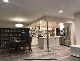 2032 E Bermuda St, Unit 104 in Long Beach, CA - Building Photo