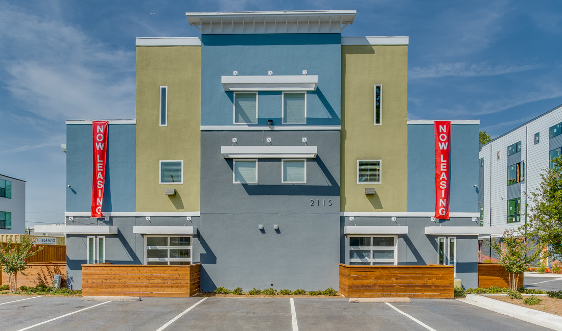 Park Place Apartments in Dallas, TX - Foto de edificio