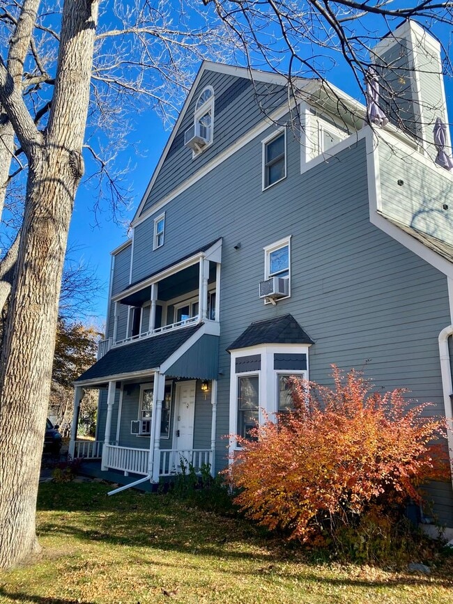 property at 1430 18th St