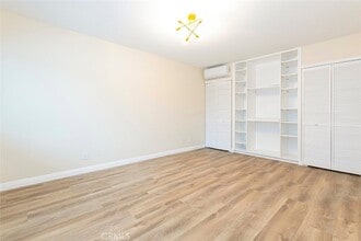 6250 Vineland Ave in Los Angeles, CA - Building Photo - Building Photo