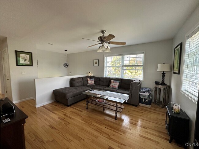 737 Sleepy Hollow Rd in Cortland, NY - Building Photo - Building Photo