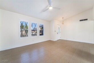 4338 Apex Dr in Las Vegas, NV - Building Photo - Building Photo