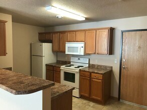 3720 Tiverton Ct. in Ames, IA - Building Photo - Building Photo