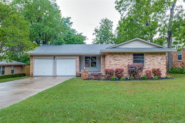 2314 Rockyglen Dr in Dallas, TX - Building Photo