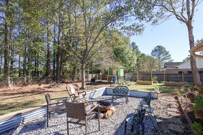 15 Caitlin Ave in Mathiston, MS - Foto de edificio - Building Photo