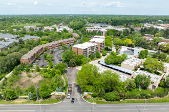 The Atrium Condominiums in Elmhurst, IL - Building Photo - Building Photo