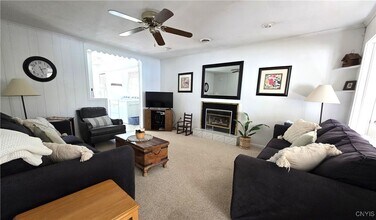 337 Fire Lane 12A in Auburn, NY - Building Photo - Building Photo