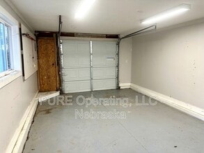 2814 N 204th St in Omaha, NE - Foto de edificio - Building Photo