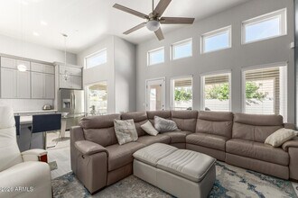 9690 N 118th Pl in Scottsdale, AZ - Building Photo - Building Photo