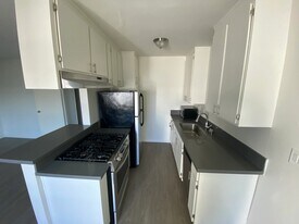 5307 Sepulveda Blvd in Los Angeles, CA - Building Photo