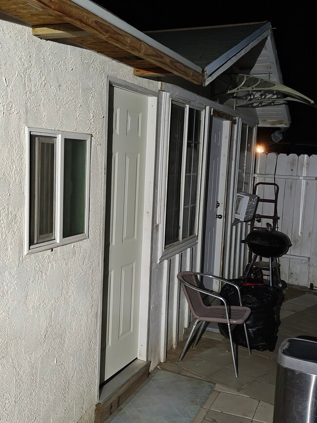758 E Avenue K6, Unit Back unit