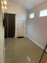 2830 Salado St in Austin, TX - Building Photo - Building Photo