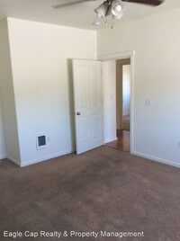 2205 Jakob Ave photo'