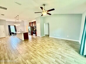 6044 Patriots Landing Ln in Jacksonville, FL - Building Photo - Building Photo
