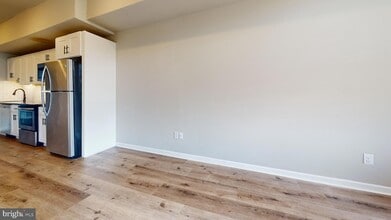 2217 N 33rd St in Philadelphia, PA - Building Photo - Building Photo