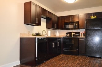 Willow Brooke Apartments in Tampa, FL - Foto de edificio - Building Photo