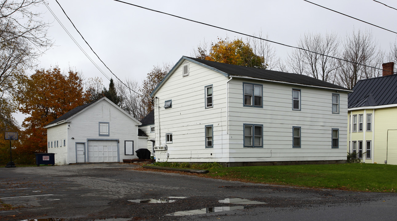 9 Beech St in Gardiner, ME - Building Photo