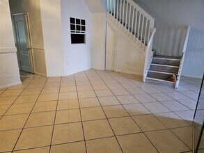 21417 NW 13th Ct in Miami Gardens, FL - Building Photo - Building Photo