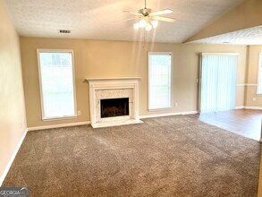 100 Oak Hill Dr in Covington, GA - Building Photo - Building Photo