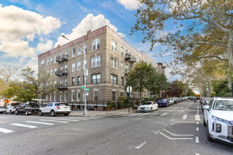 605 41st St in Brooklyn, NY - Building Photo - Building Photo