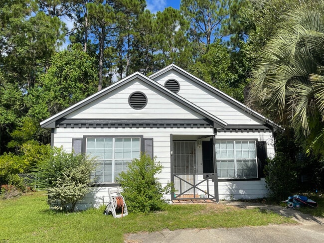 2535 Georgetown Ln
