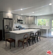 30872 Janlor Dr in Westlake Village, CA - Building Photo - Building Photo